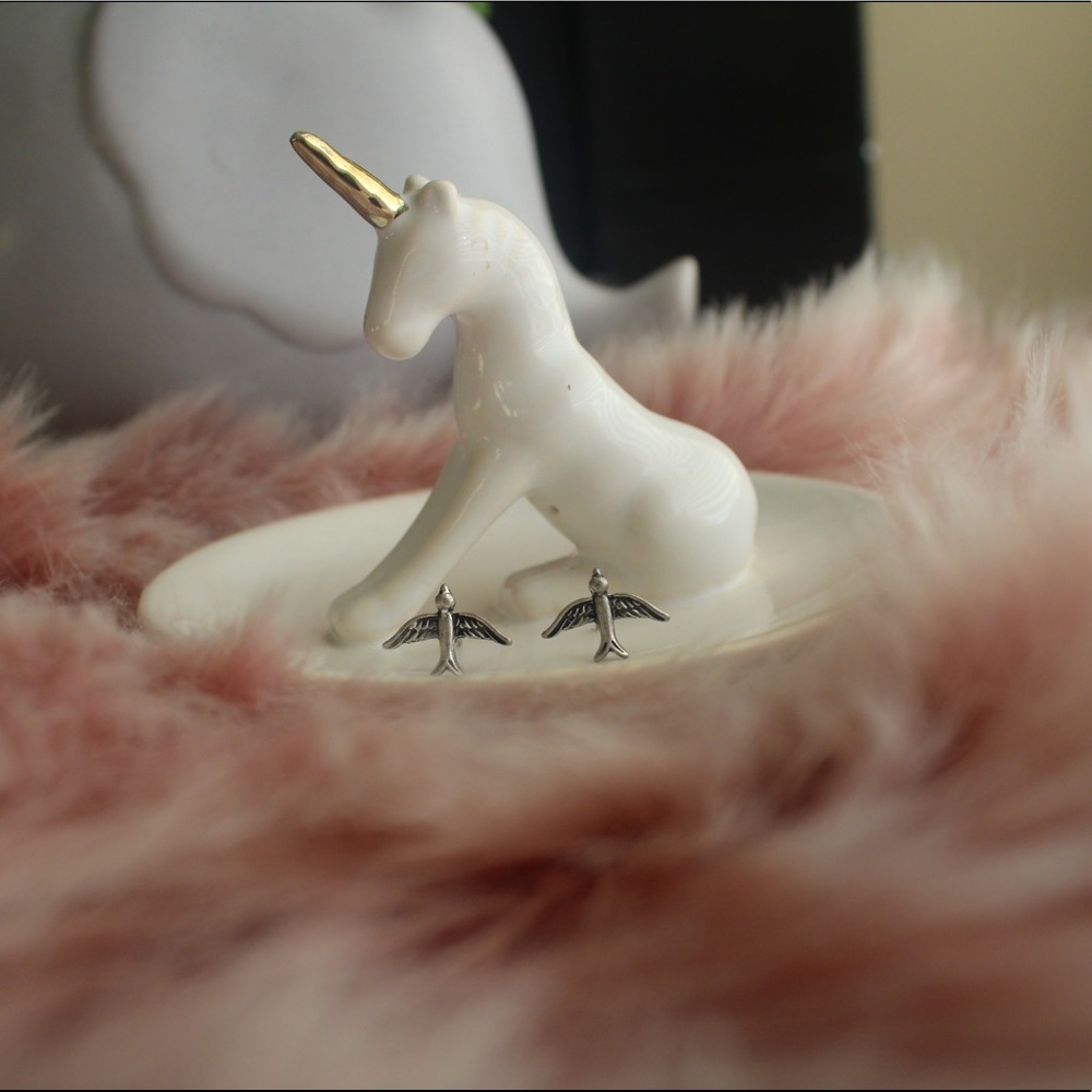 Minimalist SS Plated Sparrow Stud Earring